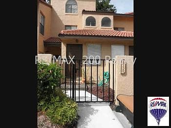 1st image of 4730 Capri Pl