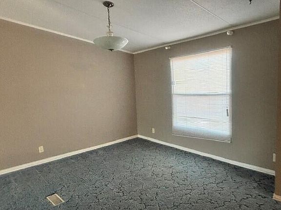 3rd image of 9417 N Elgin Ave