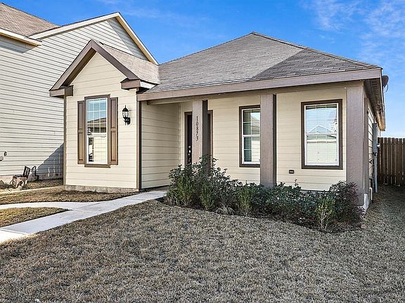 2nd image of 10873 S Lake Mist Ln