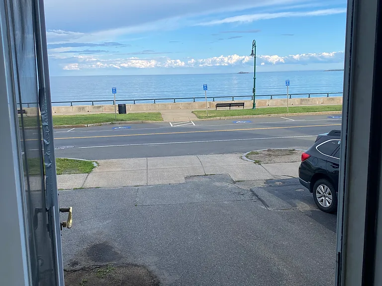 7A Lynn Shore Dr #7A — Photo 14