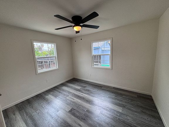 5th image of 25547 Lane St