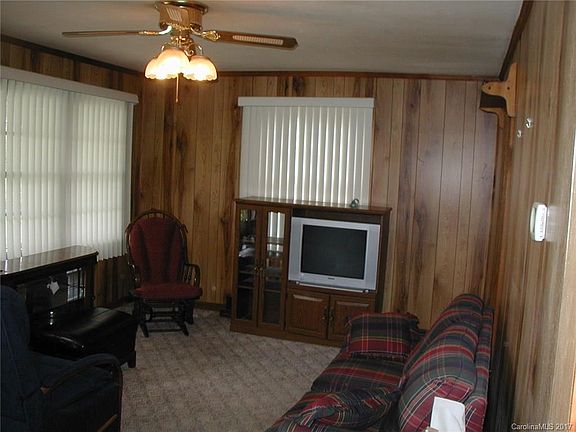 3rd image of 1011 N 6th Ave #B
