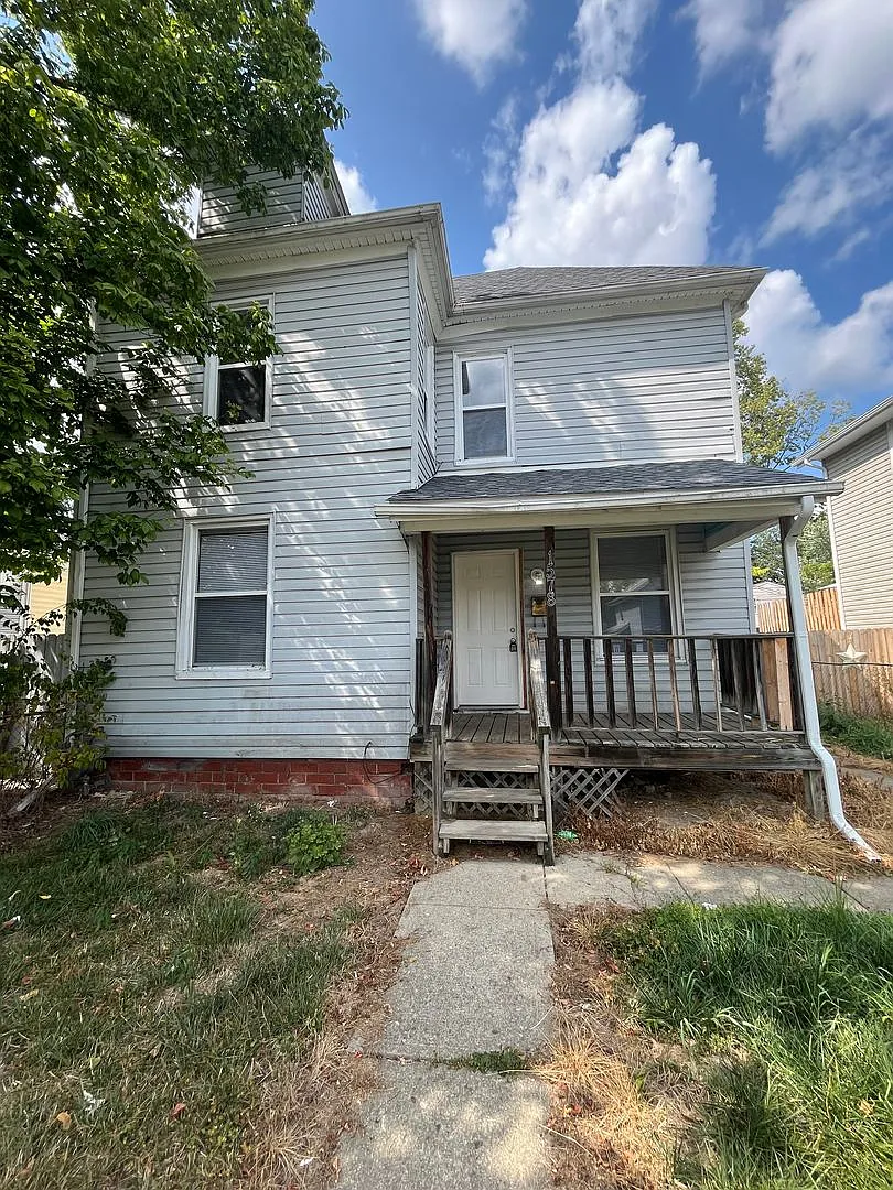 1578 Myrtle Ave photo 1