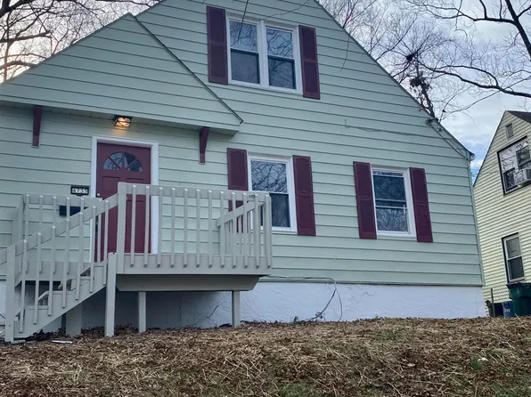 4735 Green Glen Ln, Cincinnati, OH 45238