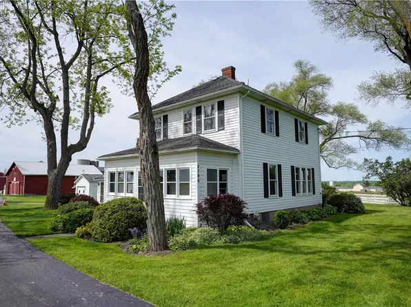 7786 E Main St, Lima, NY 14485