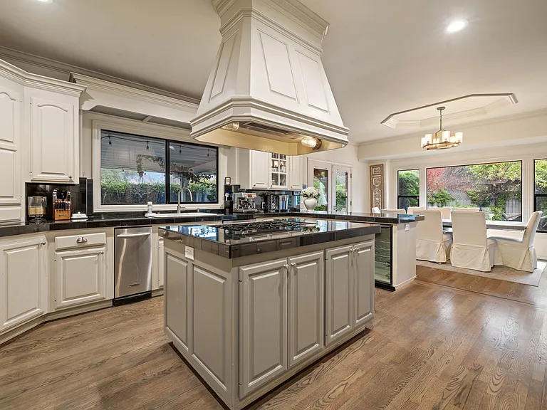 470 Eastin Dr — Photo 21