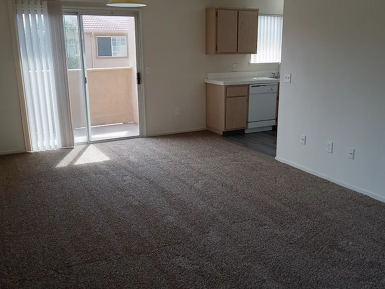 BULLARD WEST APARTMENTS — Photo 7