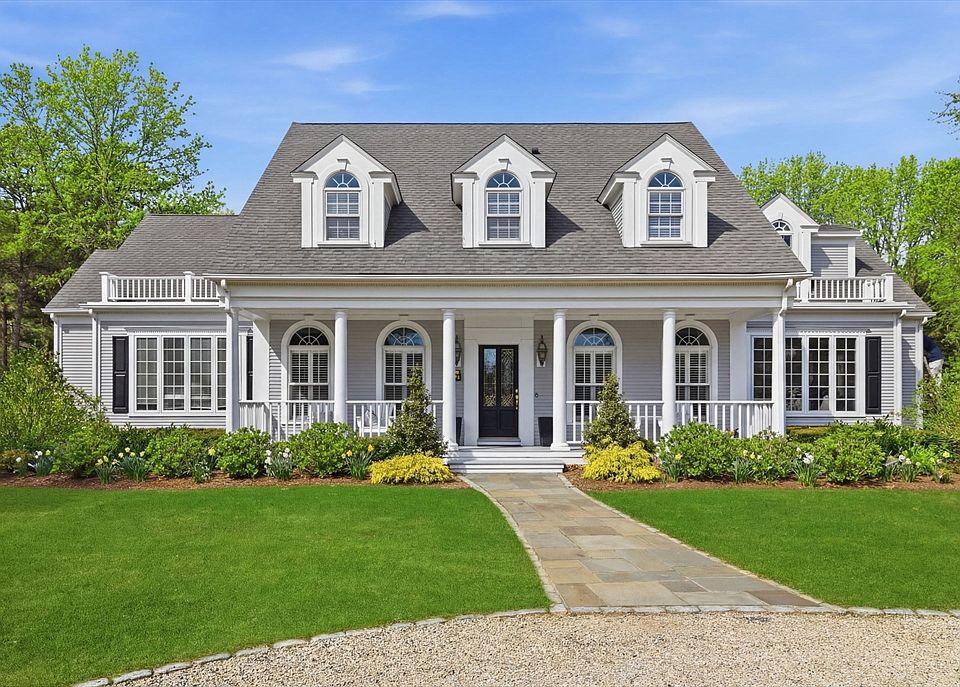 1st image of 34 Farm Valley Rd