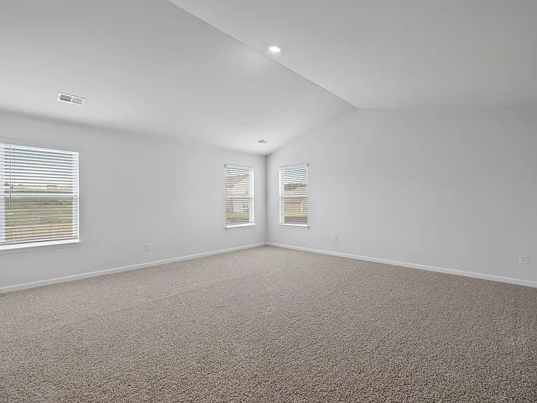 340 Fenwick Dr — Photo 17
