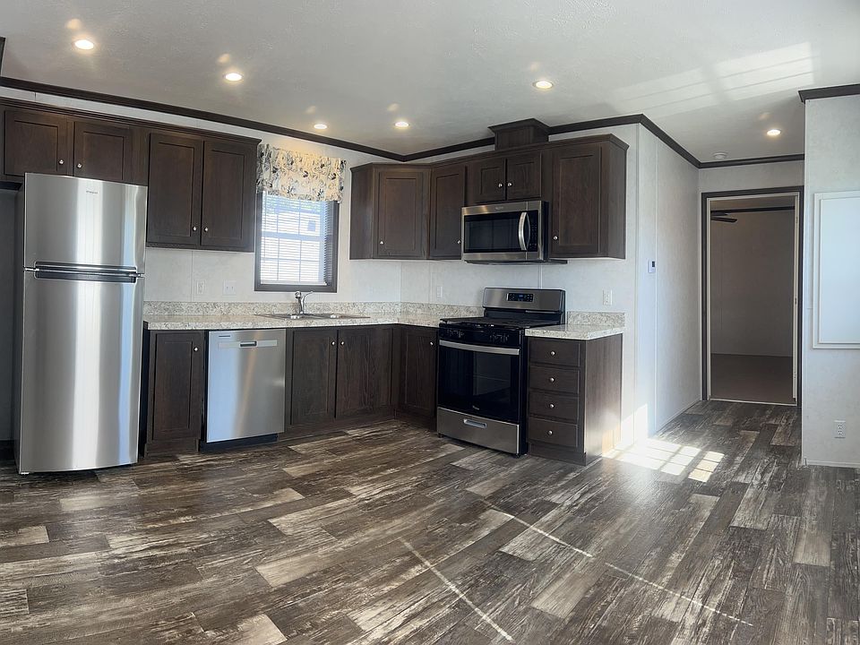 1st image of 9 Sherry Ln #15054430