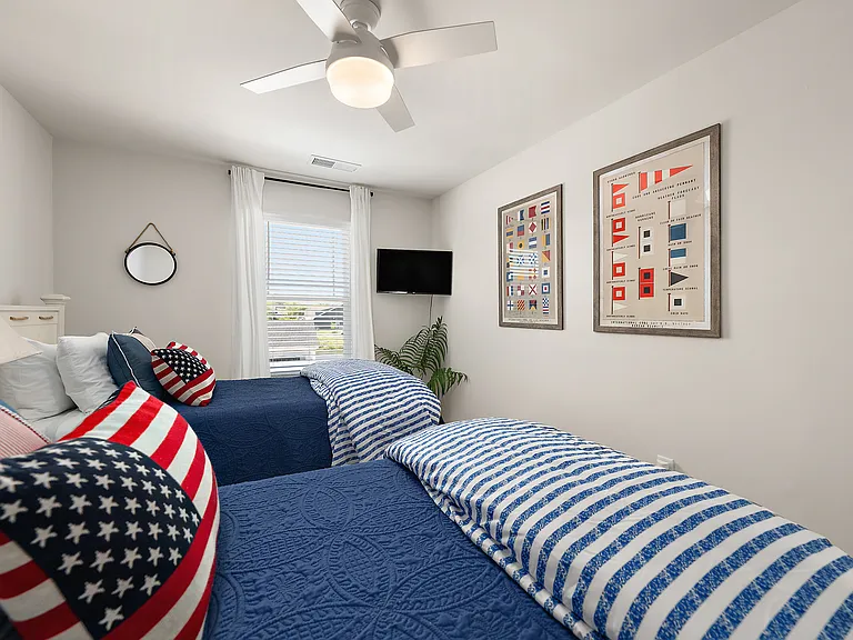 36648 Calm Water Dr — Photo 23