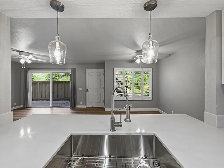 4060 Rosenda Ct #228 — Photo 18