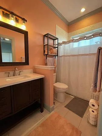 2058 W Las Flores Dr — Photo 8