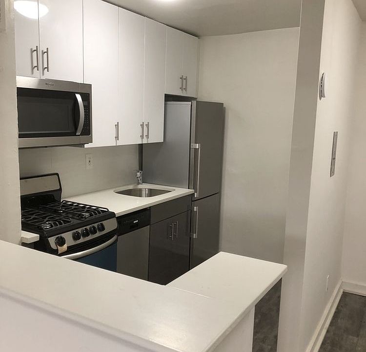 1st image of 4140 Denman St APT 4B