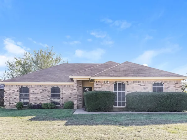 617 Parkview Dr, Burleson, TX 76028