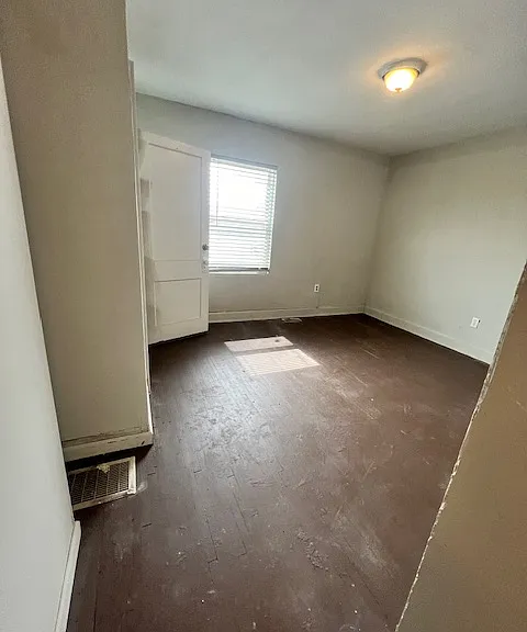 1843 Cleveland Ave #1843 — Photo 4