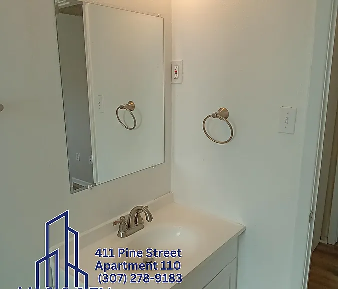 411 Pine St — Photo 1