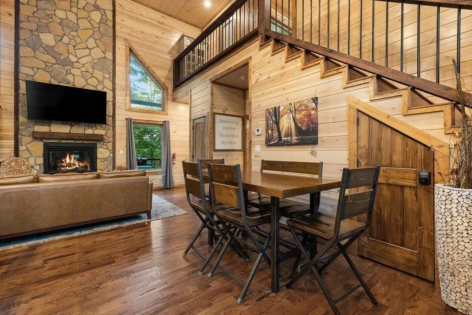 2 bed, 3.0 bath, $3,631 — Photo 3