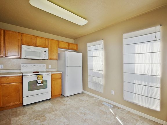 4th image of 286 W Apple Cross Way
