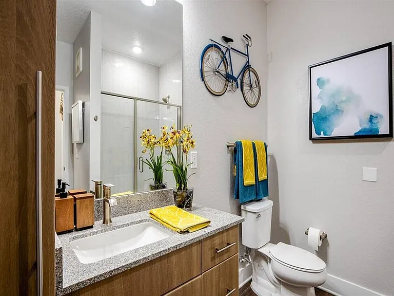 Alvista West Vue — Photo 8