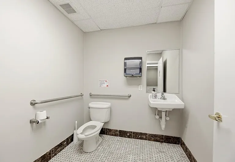 802 W Park Ave #1 — Photo 16
