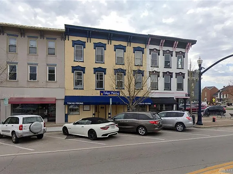 5 N Market St — Photo 1