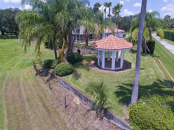 5th image of 3164 Lake Breeze Cir