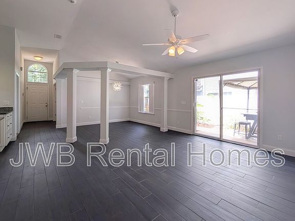 4th image of 1649 Ocean Pond Ct