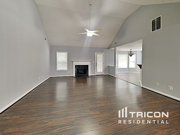 2nd image of 519 Creekstone Dr