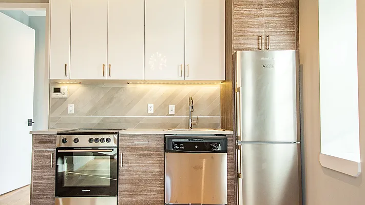 Rented by Nooklyn NYC LLC | media 41