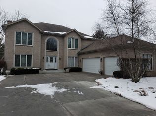 1508 S Douglas Ave, Arlington Heights, IL 60005