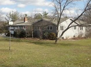 145 Lake View Dr, Springville, PA 18844