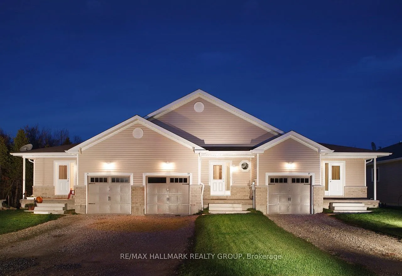 3 bed, $2,600 — Photo 1