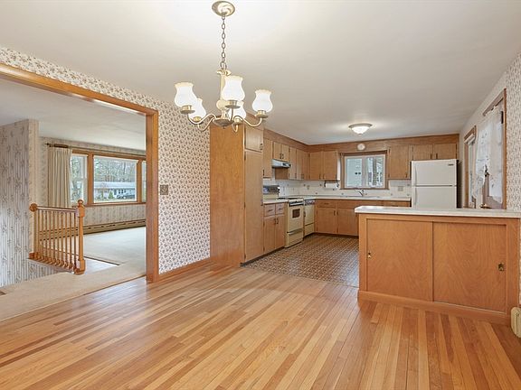 5th image of 6 Myrtle St