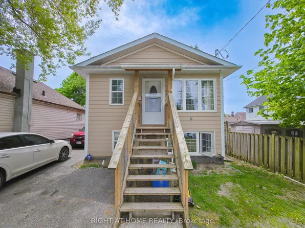 343 Mitchell Ave, Oshawa, ON L1H 2W2