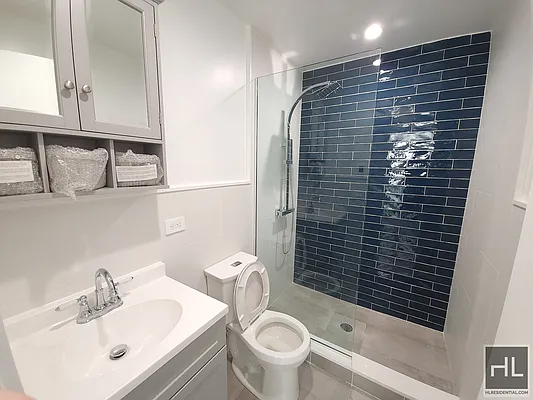 Rented by Highline Residential | media 22