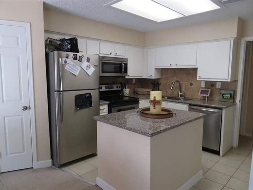 1st image of 111 Dunbar Estates Dr APT 1001