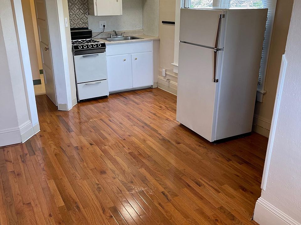 1st image of 4-615 E 32nd St #4