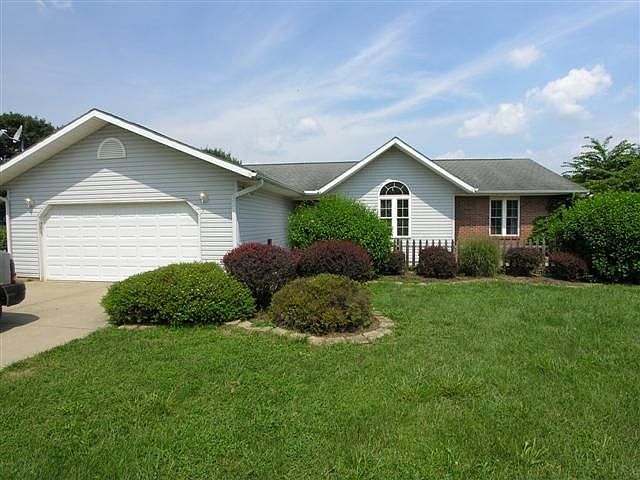 1st image of 96 Valley Brook Ln