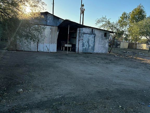 4th image of 12321 W Swanson St #0
