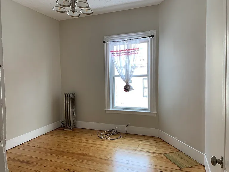 3 E 5th St #5 — Photo 11