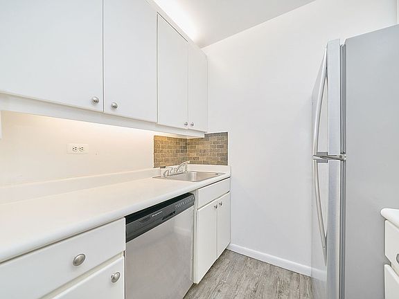 2nd image of 630 1st Ave APT 14J