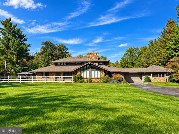 15407 Abbotts Pond Rd, Milford, DE 19963