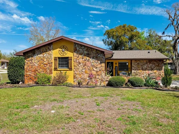 (undisclosed Address), WEEKI WACHEE, FL 34613