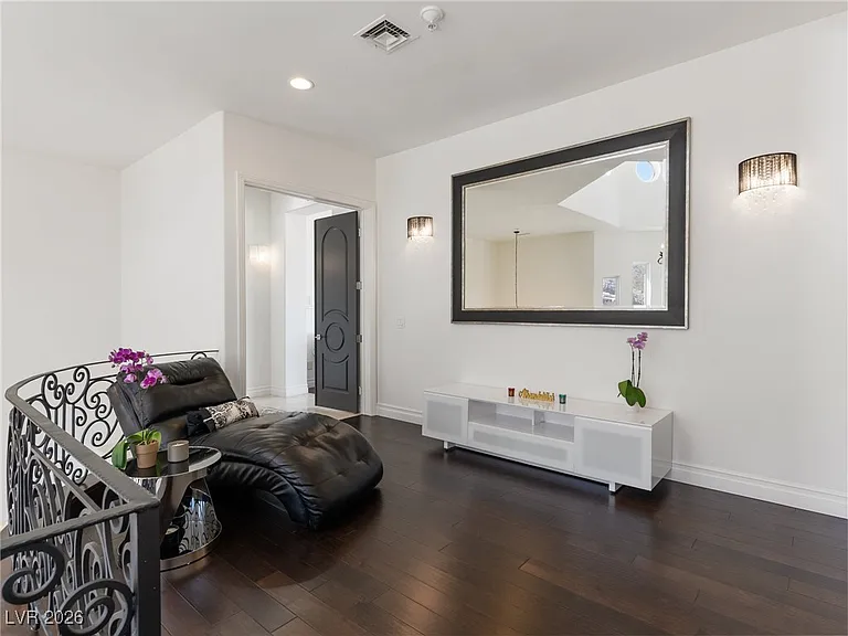 779 Clove Ct — Photo 44