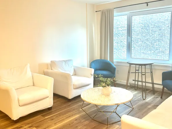 1300 University St APT 7C, Seattle, WA 98101