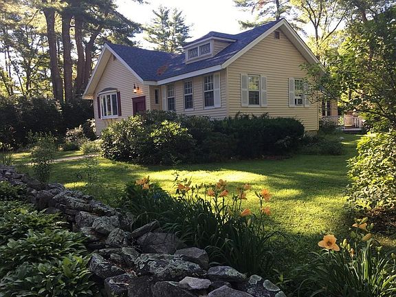 3rd image of 63 Beechwood Ave