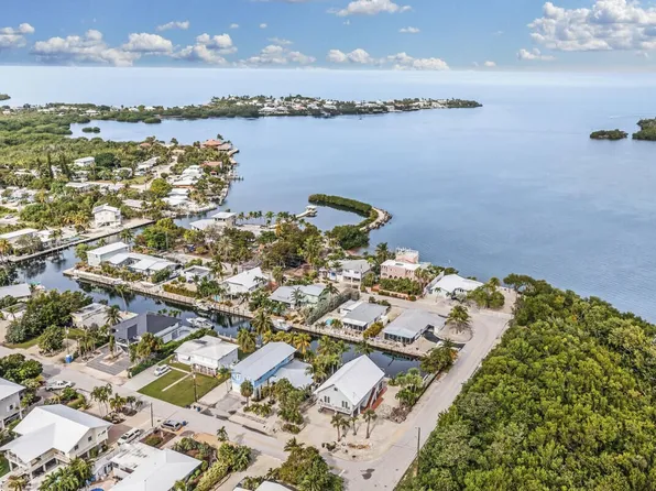 11295 6th Ave, Marathon, FL 33050