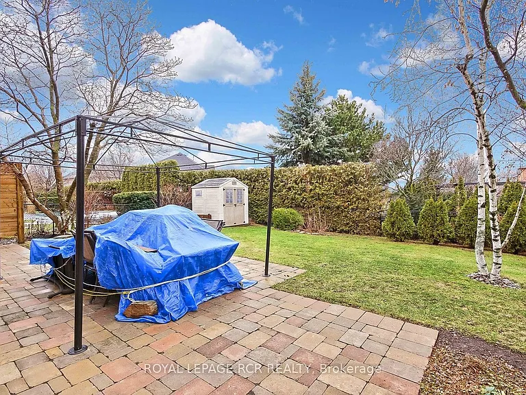617 Brooker Rdg — Photo 35
