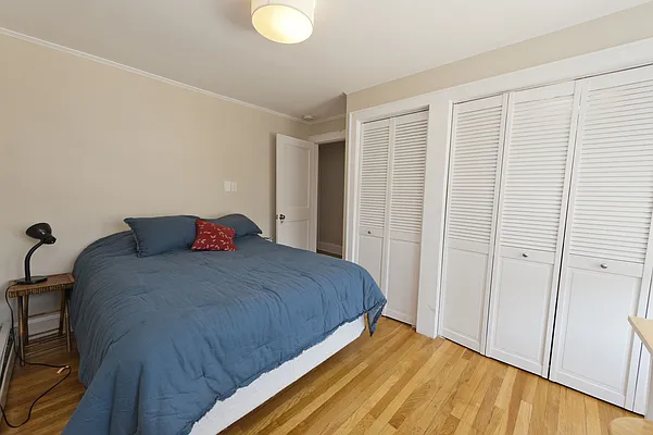 Rented by Compass | media 65